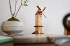 Moulin à vent miniature en bois avec lumière LED