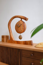 Horloge de table à pendule en bois fabriquée à la main