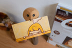 Hibou en bois sur branche (figurine)