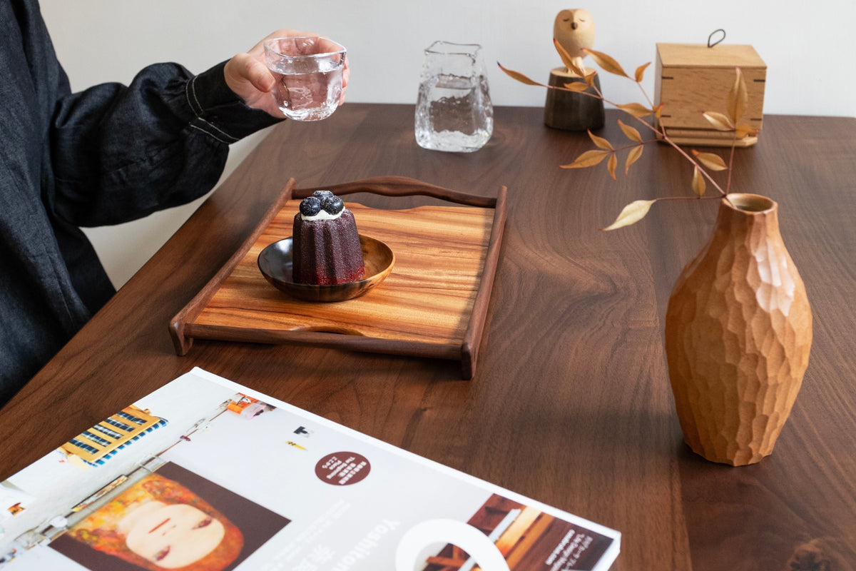 Plateau en bois artisanal
