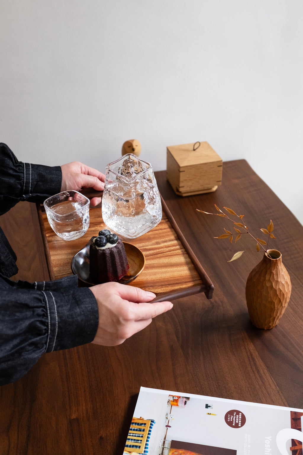 Plateau en bois artisanal