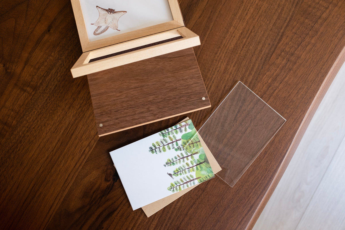 Cadre photo de style livre en noyer