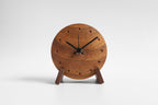 Horloge de table en bois de monkeypod