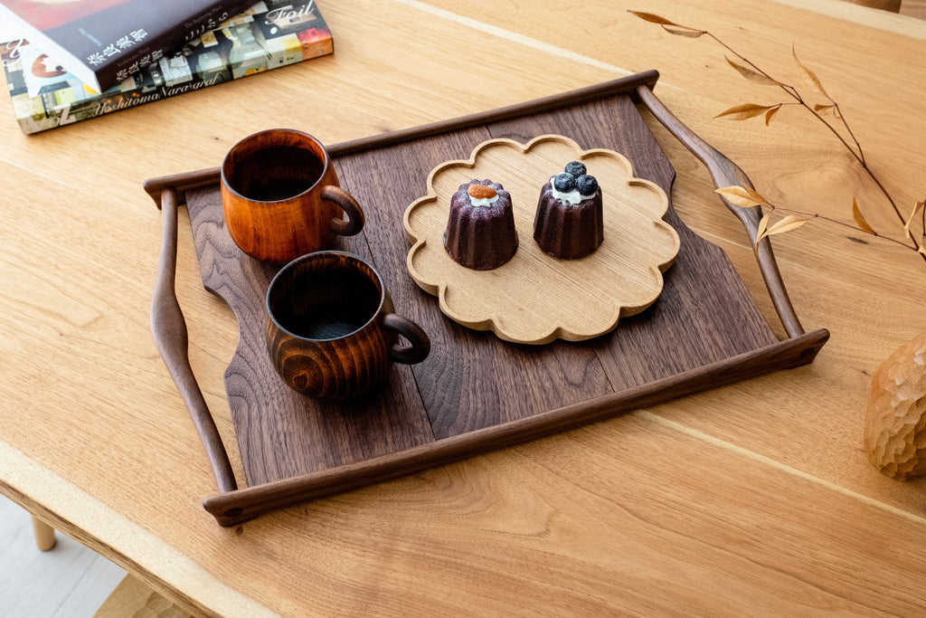 Plateau en bois artisanal