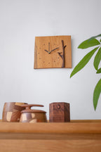 Horloge en bois faite main - Arbre et oiseau