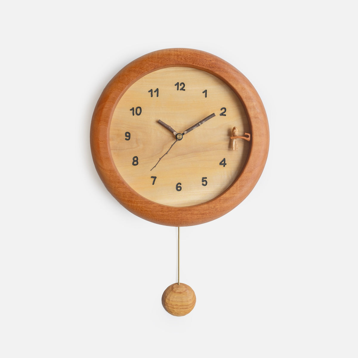 Horloge pendule en bois sculpté main Oiseau