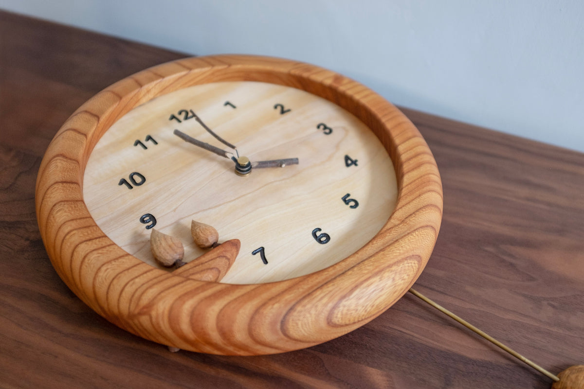 Horloge Pendule en Bois Faite Main Forêt