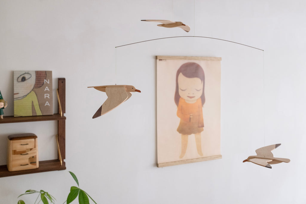 Mobile en bois sculpté Mouette