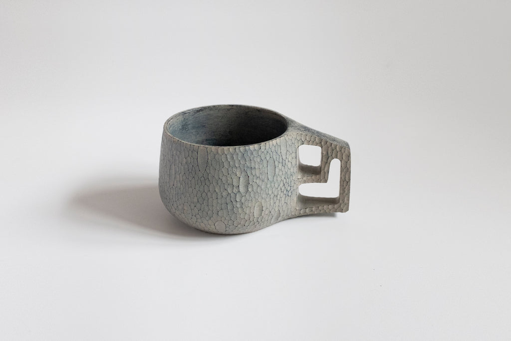 Gobelet en bois indigo