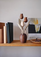 Sculpture de tulipe en bois fabriquée à la main